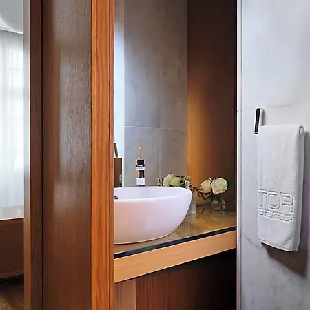 The Excelsior - Small Luxury Of The World