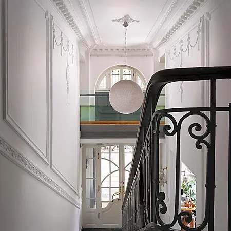 The Excelsior - Small Luxury Of The World Szálloda